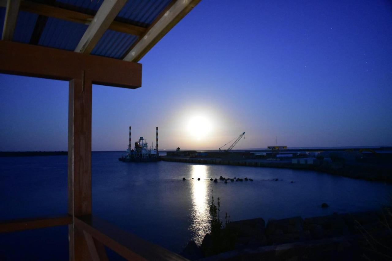 Yakushima Youth Hostel Exterior photo